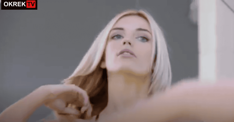 >>Info:<< Video Viral Terbaru Hijab Kemem Tembem Kepunyaan Ukhty  _  Live